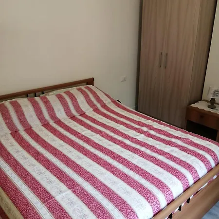 Da Giovanna Dimora Del Turista * Santa Maria Del Cedro