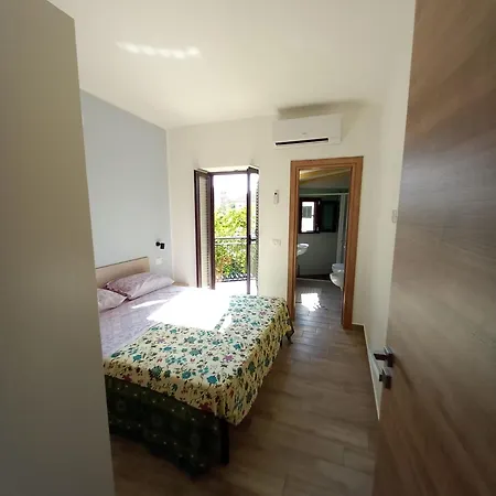 Da Giovanna Dimora Del Turista Apartment Santa Maria Del Cedro