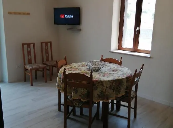 Da Giovanna Dimora Del Turista * Santa Maria Del Cedro