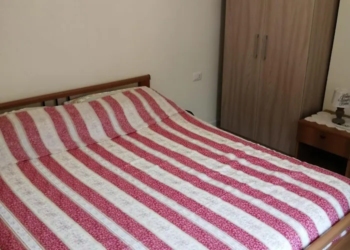 Da Giovanna Dimora Del Turista * Santa Maria Del Cedro